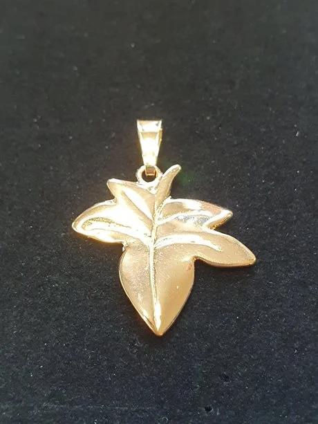 Murgröna hänge 18K