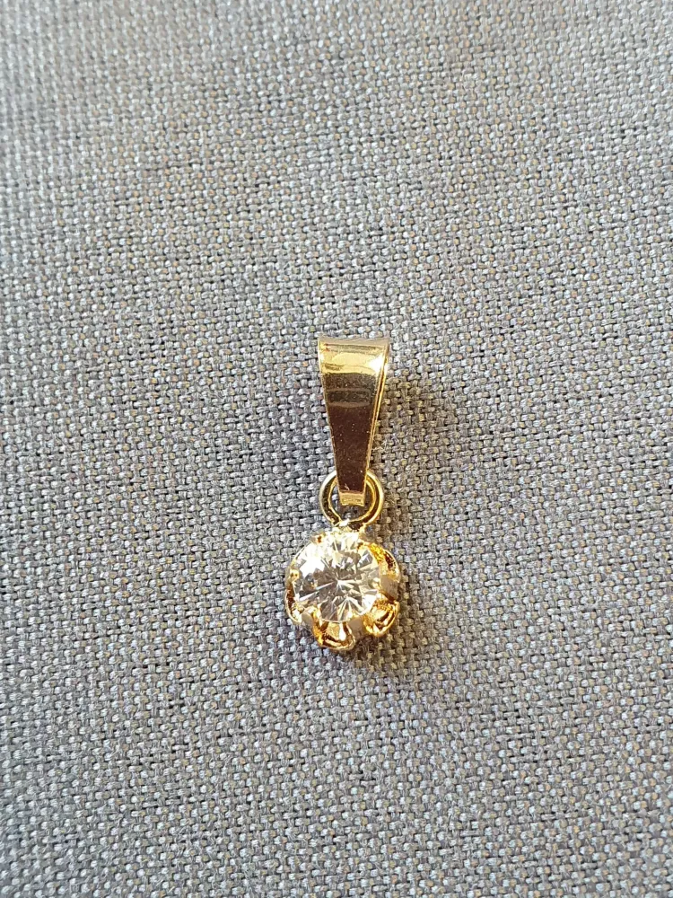 Hänge m cz 18K 180218H