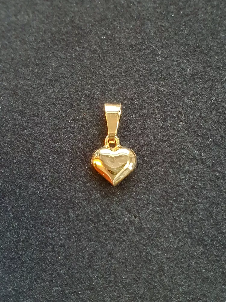 Hjärta massivt 18K 180047H