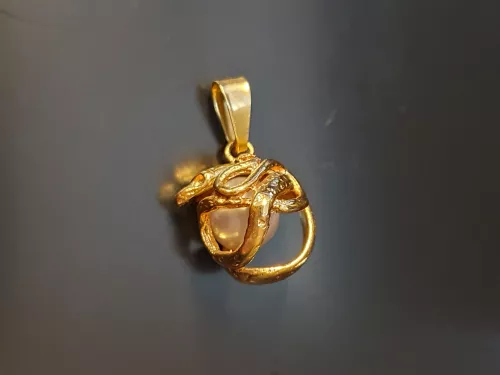 Orm runt en pärla 18K 180906H