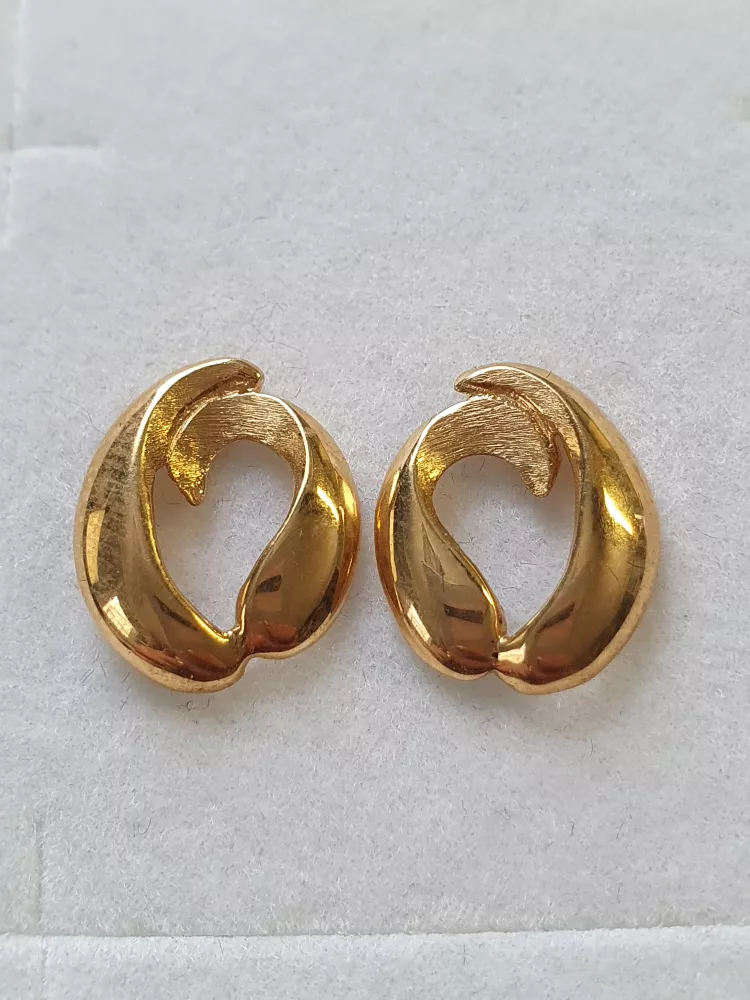Örhänge fasta 18K 180774Ö
