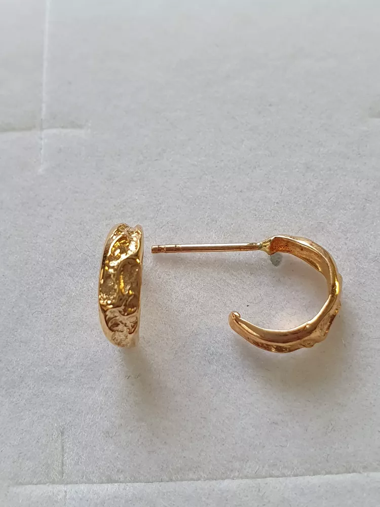 Halv creoler 18K 180779Ö