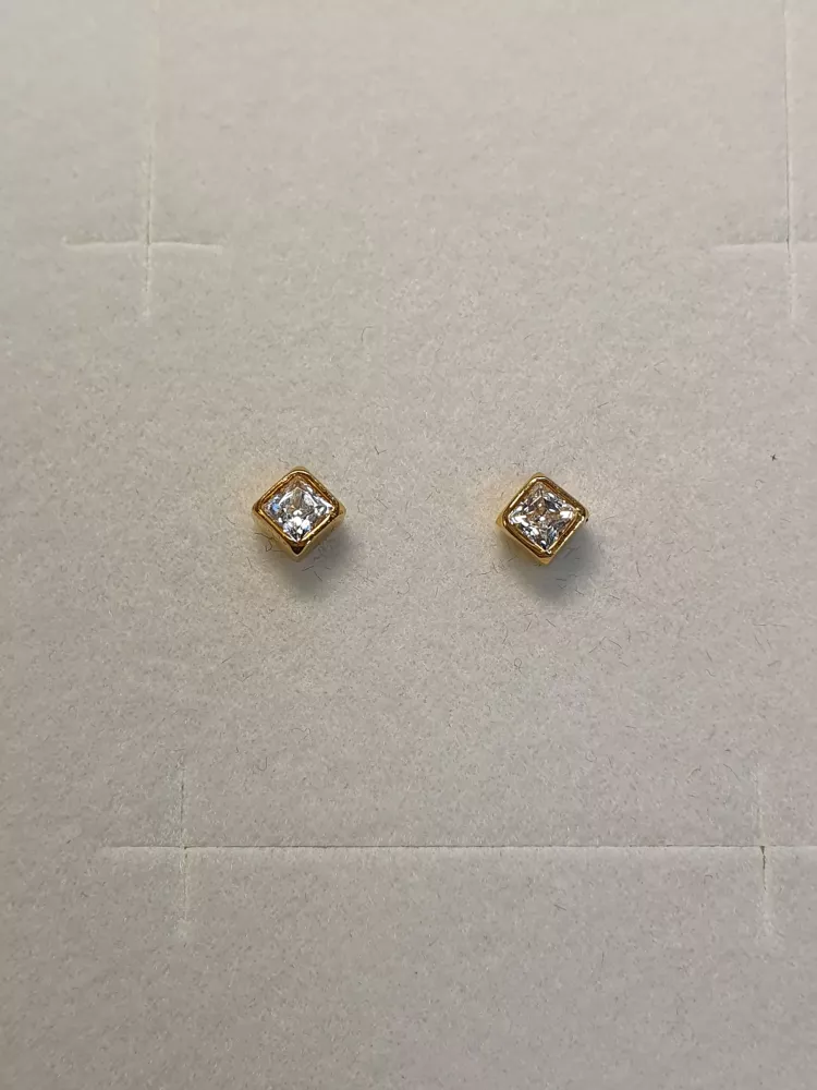 Örhängen m cz 18K 180860Ö