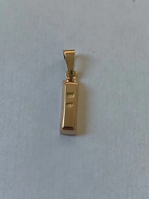 Hängsmycke 18K guld 181832H