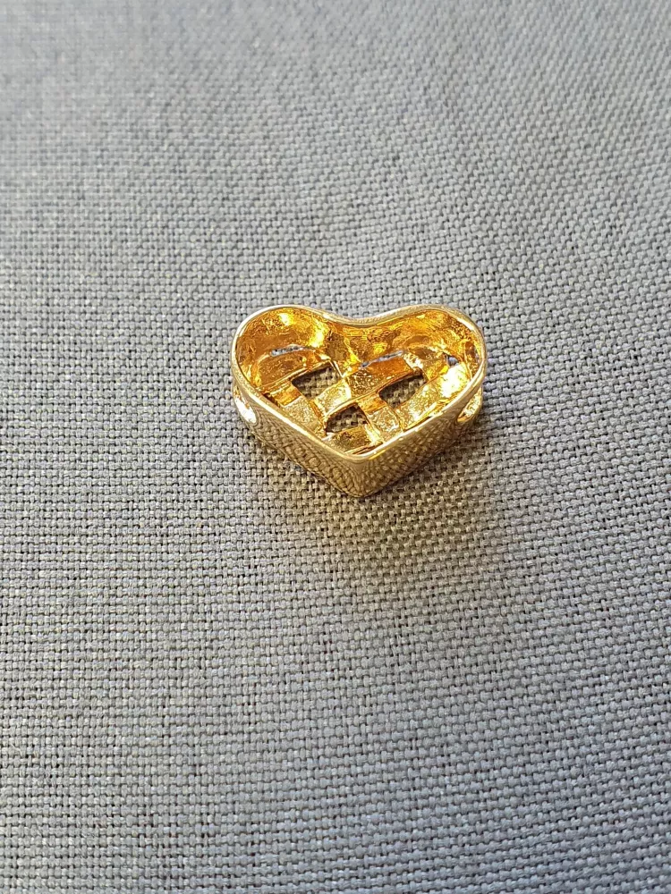 Hängsmycke 18K guld 181143H
