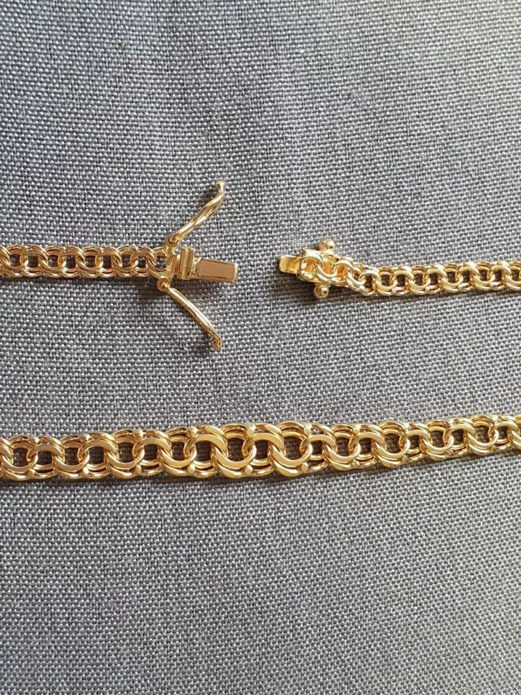 Bismarck halsband doserad 18K 01-BDOS108