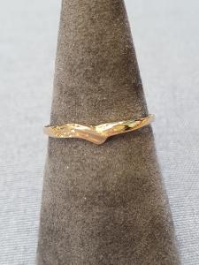 V-ring mönstrad 18K 180823R