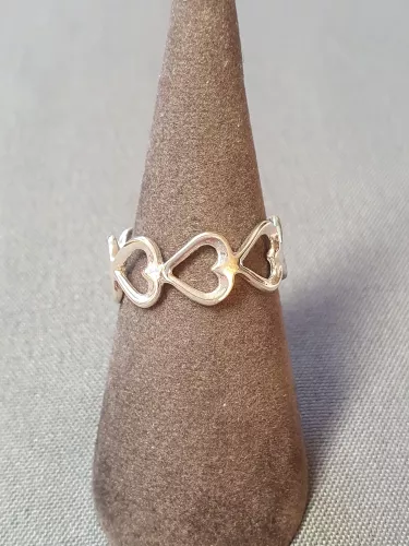 Silverring med hjärtan 9250007R