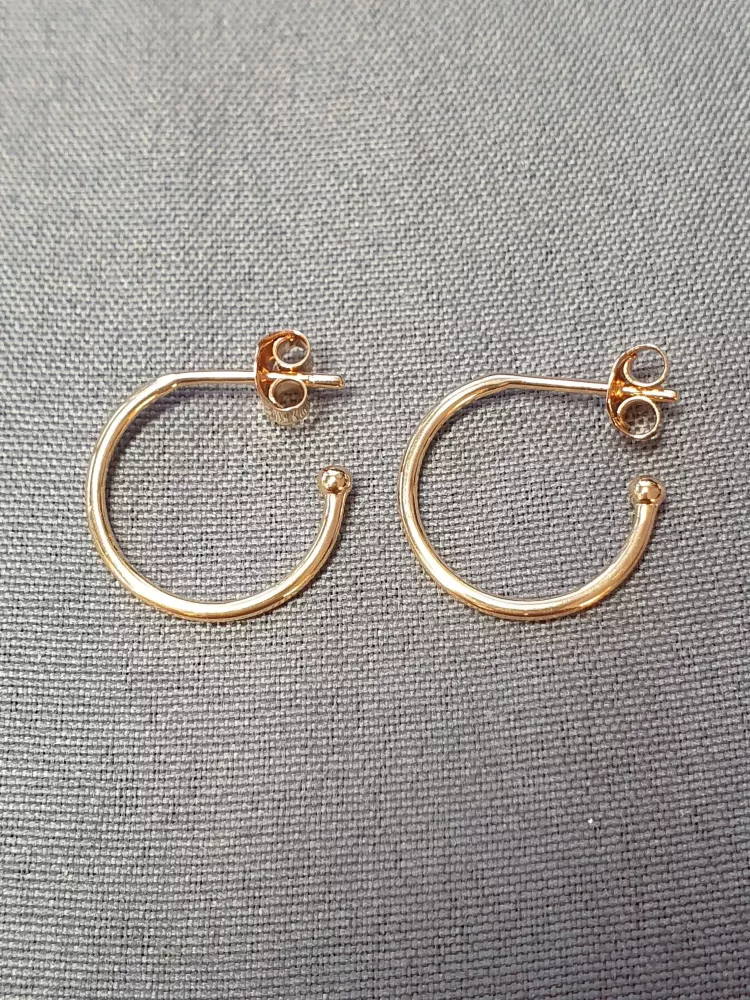 Örhängen creoler 1,7gr 18K