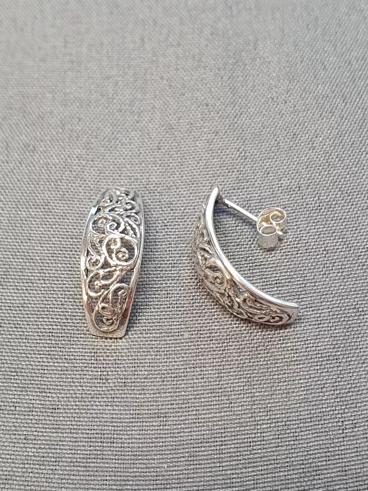 Silver örhängen oxiderade 9250555E