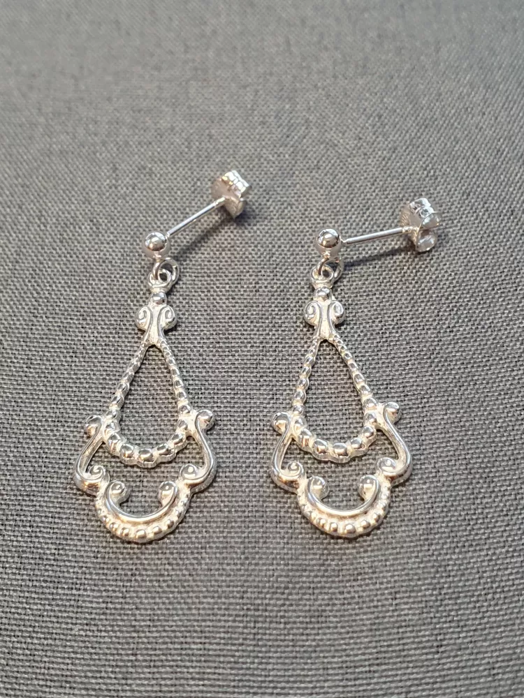 Silver örhängen 9250466E