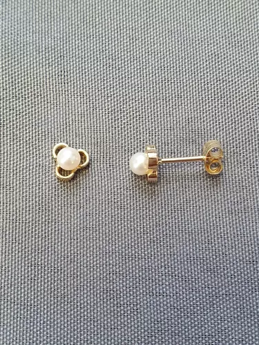 Pärlörhängen 18K 180125Ö