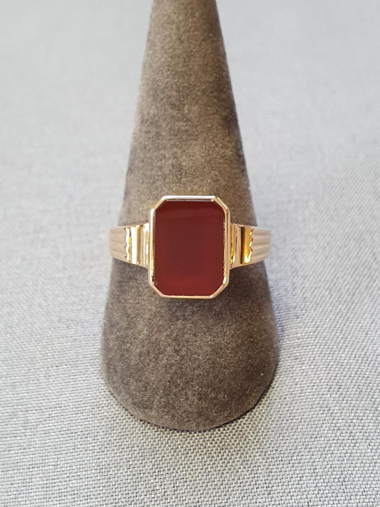 Klackring m karneol 65,0 3,1gr 18K