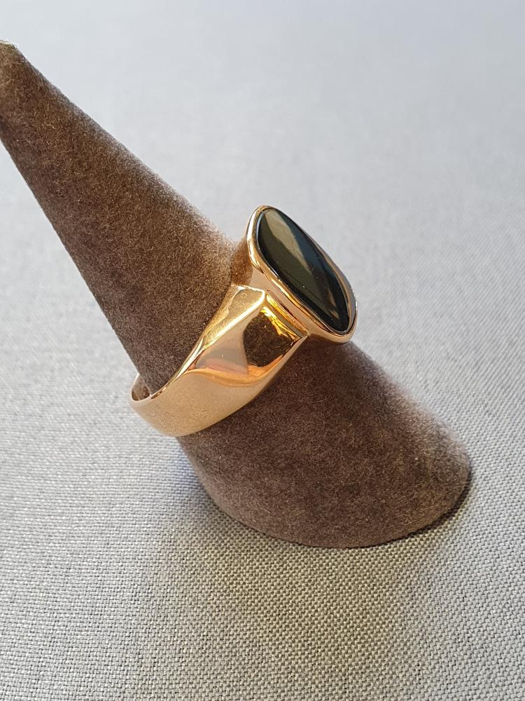 Klackring m hematit sten 58,0 6,8gr 18K
