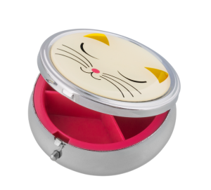 Pillerask Vit Katt