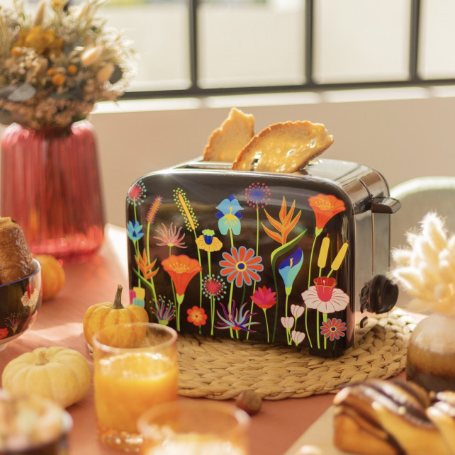 Cache Toaster Brödrost Svart Blommig