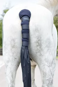 ARMA Svansskydd med påse