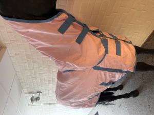 Utetäcke med hals 100g