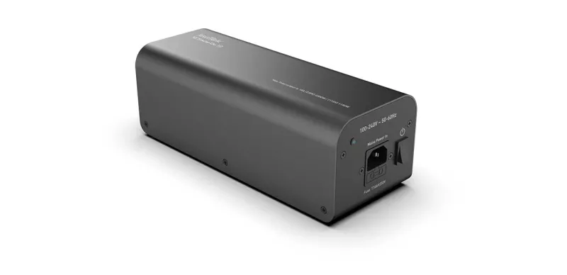 IsoTek Syncro Uni 10 V5