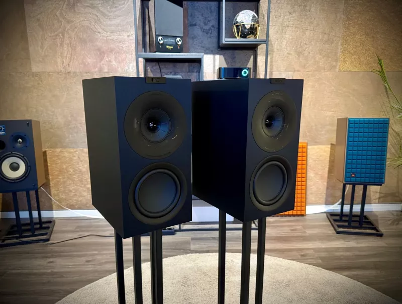 KEF Q Concerto Meta - Demoex