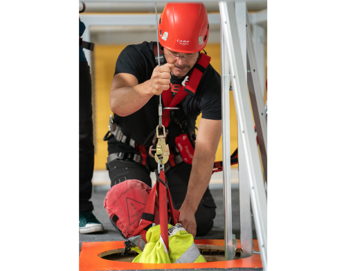 Work in Confined Spaces - Basic