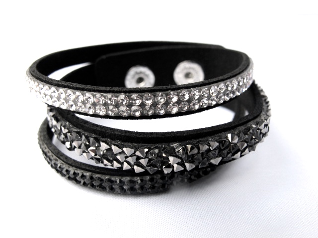 Black-slit leather bracelet with crystals