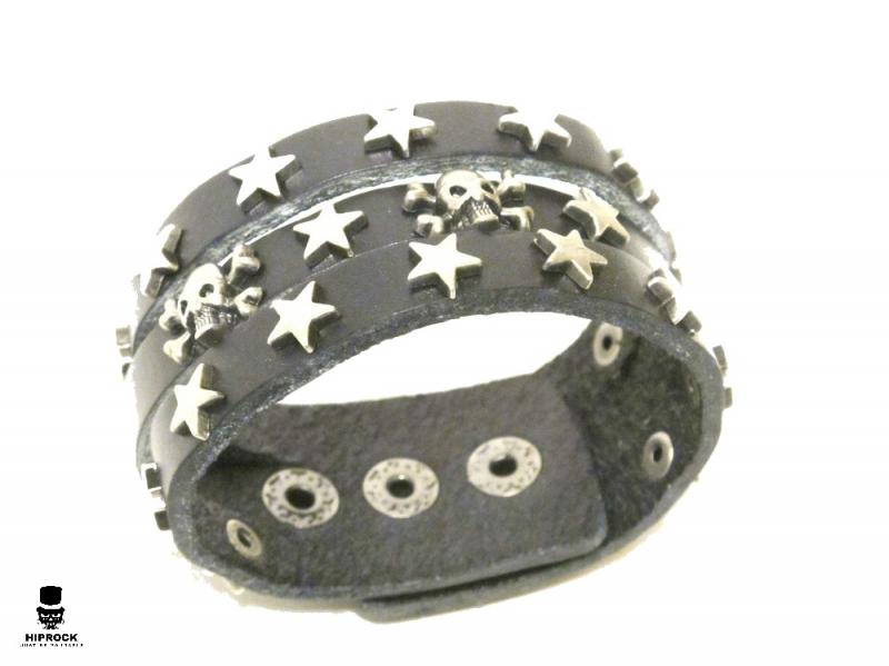 Leather bracelet with star and skull rivets