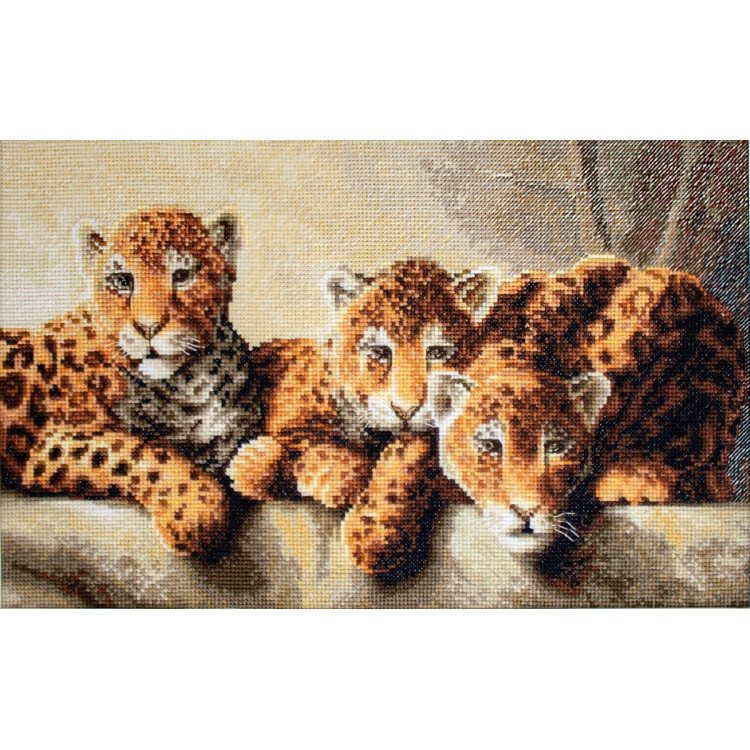 Embroidery kit Leopards 31x19 cm