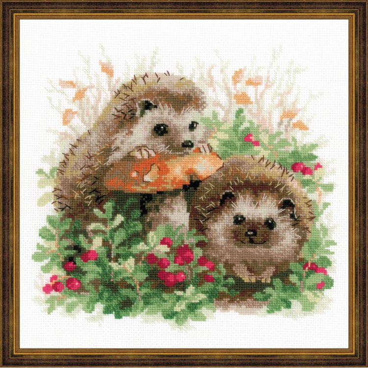 Embroidery kit Hedgehogs 25x25 cm.