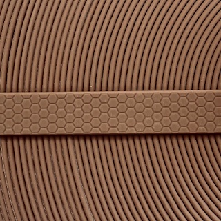 Hex 20 mm. Brown.