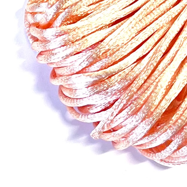 Satintråd / Rattail ca.20 m. Peach Pastel.