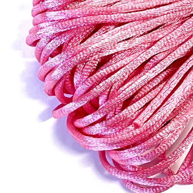 Satintråd / Rattail ca.20 m. Pink.