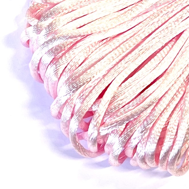 Thread, approx. 20 m Pastel Pink.