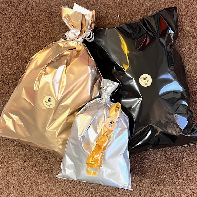 SURPRIZE BAG 100 m. paracord 425 + 20 Lås