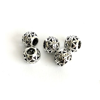 Metall pärlor 5-pack. Antique silver.