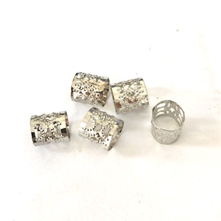 5-pack Filigree tubes Silver color.