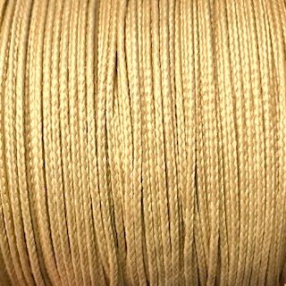 10 m. Glittrande guldtråd 1,2 mm.