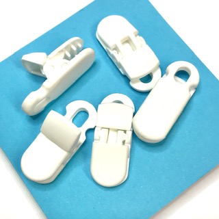 Plastic clips White. 5 pc/ pkg.