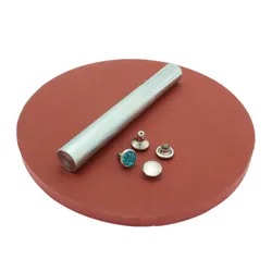 Gummiplatta & Dorn till nitar i Crystal 6-8 mm.