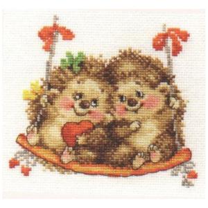 Broderi kit On the swings. 14x13 cm.