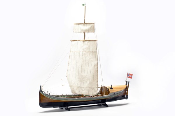 Nordlandsbaaden - wooden hull 1/20