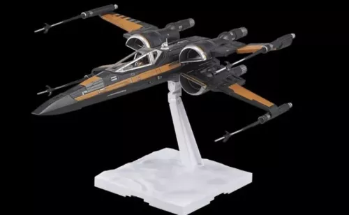Poe's X-Wing Fighter (Bandai) 1:72