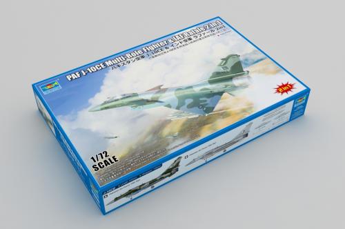 PAF J-10CE Multi-Role Fighter & IAF Rafale 2 in 1 in 1:72