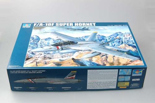 Boeing F/A-18F Super Hornet 1/32