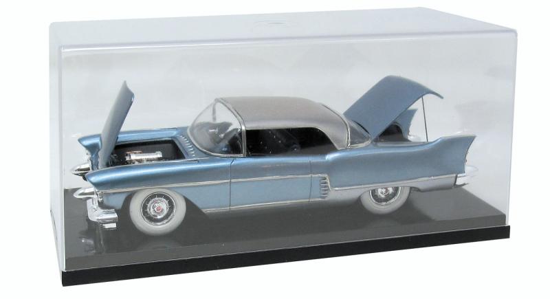 Standard Surface Base Automotive Display Case (23,2 cm L x 9,8 cm H x 9,2 cm D)