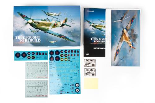 They Fought To Rebuild: Czechoslovak Spitfire pilots in the RAF 1942-1943 Dual Combo / Spitfire Mk.Vb 1:48