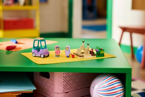 LEGO Bluey Tanter med Bingo och Bluey 11216
