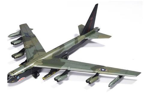 B-52D Stratofortress 1/144