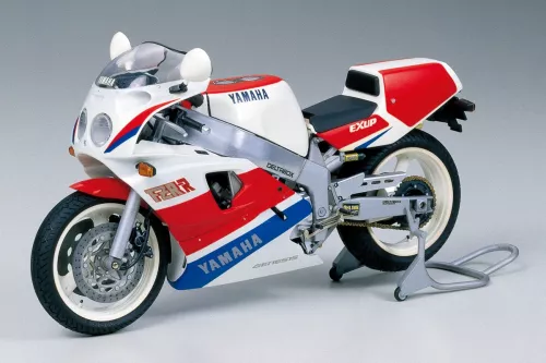Yamaha FZR750R (OW01) 1:12