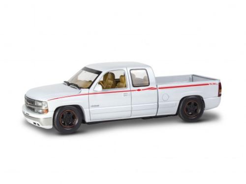 1999 Chevy Silverado Custom Pickup 1/25